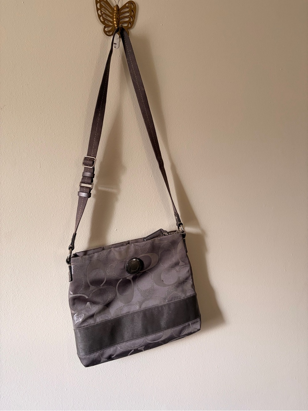 Coach Legacy Signature Stripe File Bag Y2K Gray Silver Crossbody